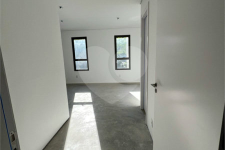 Apartamento à venda com 4 suítes em Sumaré, São Paulo, SP