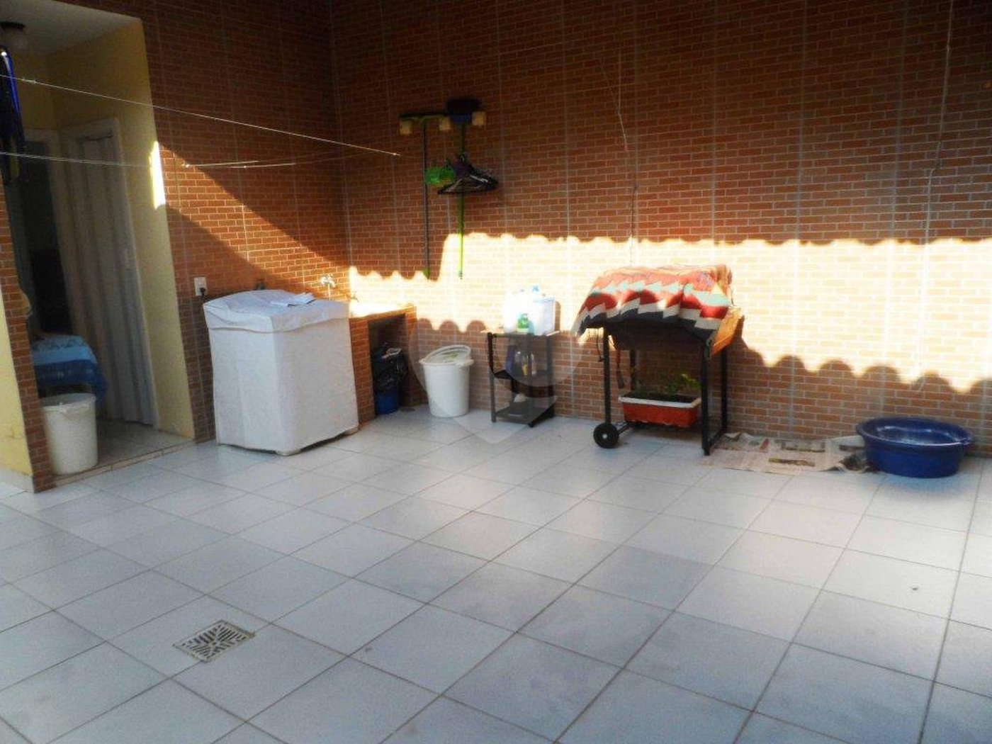 Sobrado à venda com 3 quartos, sendo 1 suíte,  em Jardim Marajoara, São Paulo, SP