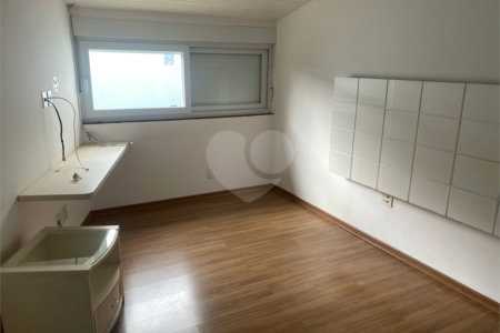 Casa à venda com 4 suítes no Centro, Itapetininga, SP