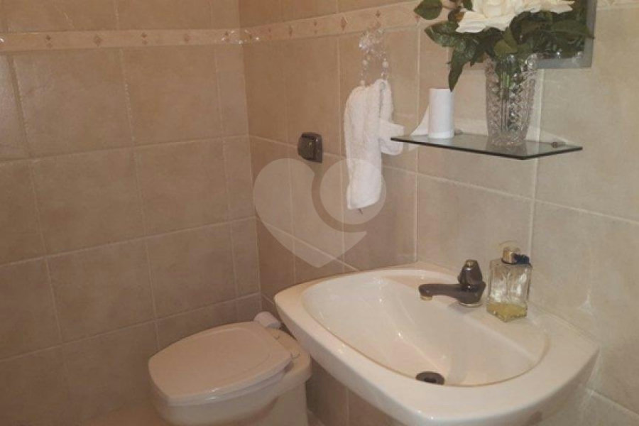 Casa Térrea à venda com 3 quartos, sendo 1 suíte, em Jardim Franca, São Paulo, SP