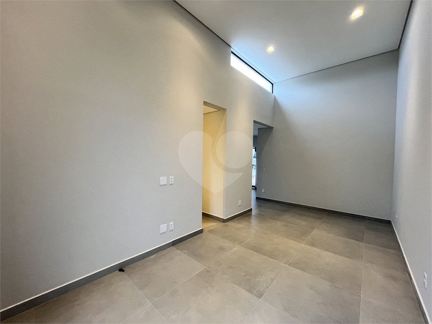 Casa à venda com 3 quartos, sendo 1 suíte,  no condomínio Reserva Ipanema I -  Fechado, Sorocaba - SP