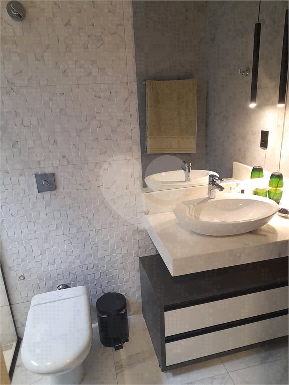 Casa à venda com 3 suítes no condomínio Reserva Real, Paulínia - SP
