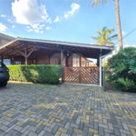 Casa à venda com 3 quartos, sendo 1 suíte, no condomínio Estância Marambaia, Vinhedo - SP