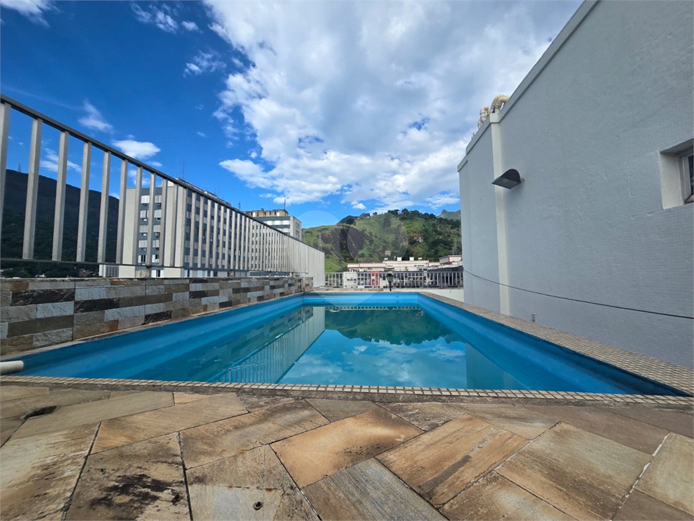 Cobertura à venda com 4 quartos, sendo 1 suíte,  em Tijuca, Rio de Janeiro, RJ