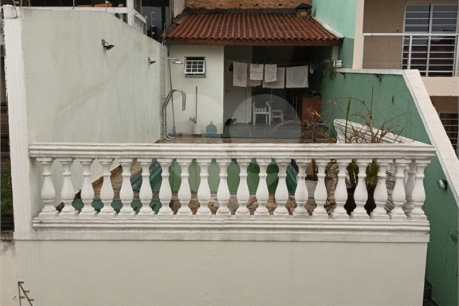 Sobrado à venda com 3 quartos, sendo 1 suíte,  em Parque Peruche, São Paulo, SP