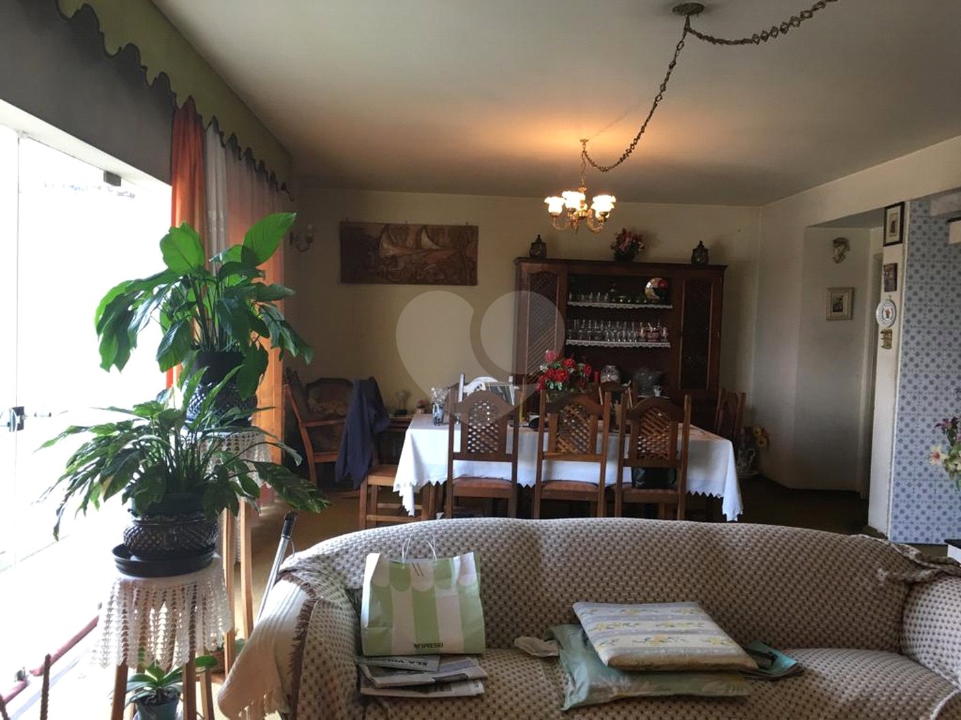 Casa à venda com 4 quartos, sendo 1 suíte, em Jardim São Bento, São Paulo, SP