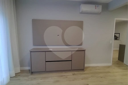 Casa à venda com 3 suítes no condomínio La Reserva Residencial, Atibaia - SP