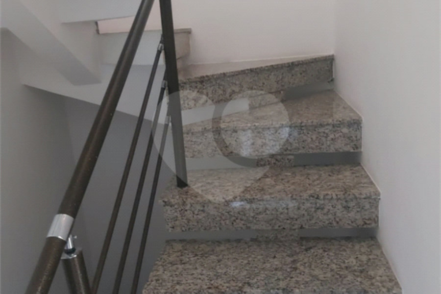 Sobrado à venda com 3 quartos, sendo 1 suíte, em Tremembé, São Paulo, SP