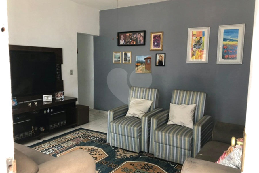 Sobrado à venda com 5 quartos, sendo 1 suíte, em Vila Guilherme, São Paulo, SP