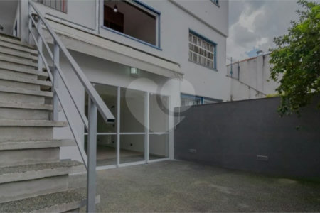 Sobrado à venda com 4 suítes em Vila Santa Catarina, São Paulo, SP