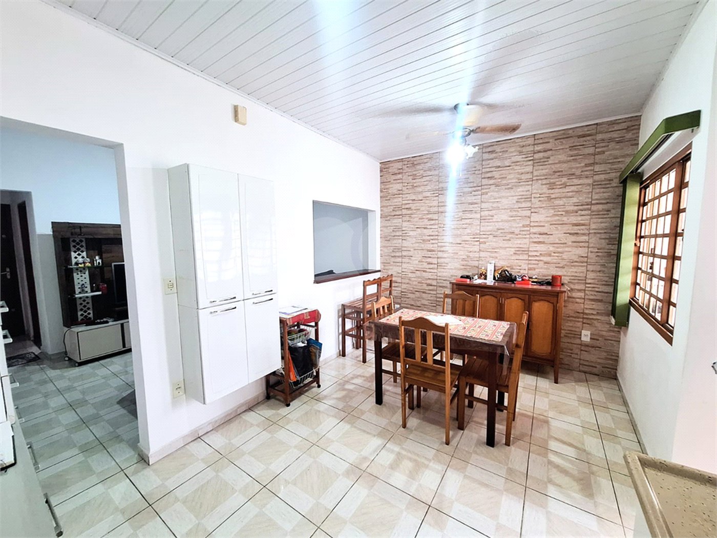 Casa à venda com 2 quartos no Centro, Mogi das Cruzes, SP