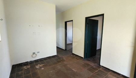 Fazenda para alugar com 3 quartos em Vila Santana, Itapetininga, SP