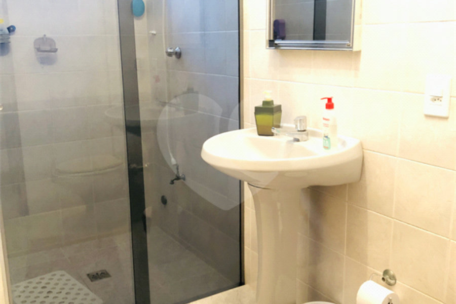 Sobrado à venda com 3 quartos em Tremembé, São Paulo, SP