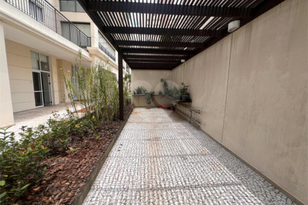 Apartamento à venda com 3 suítes em Santa Teresinha, São Paulo, SP