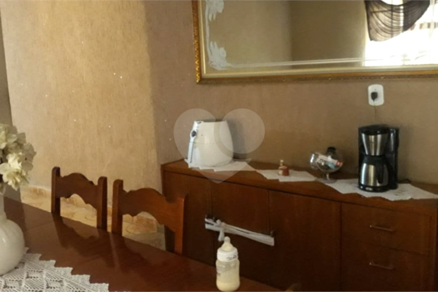 Sobrado à venda com 3 quartos, sendo 1 suíte, em Parque Continental I, Guarulhos, SP