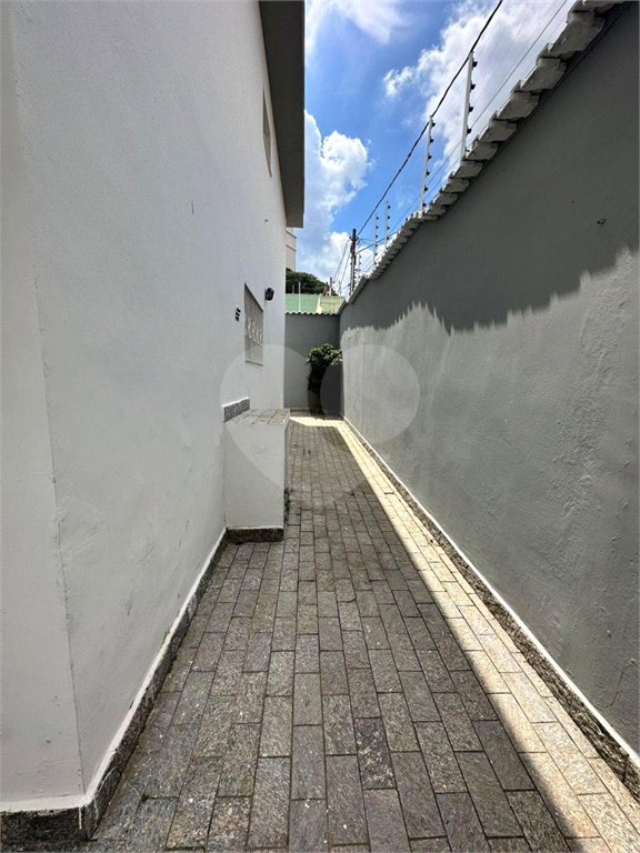Casa à venda com 4 quartos, sendo 1 suíte, em Vila Oliveira, Mogi das Cruzes, SP