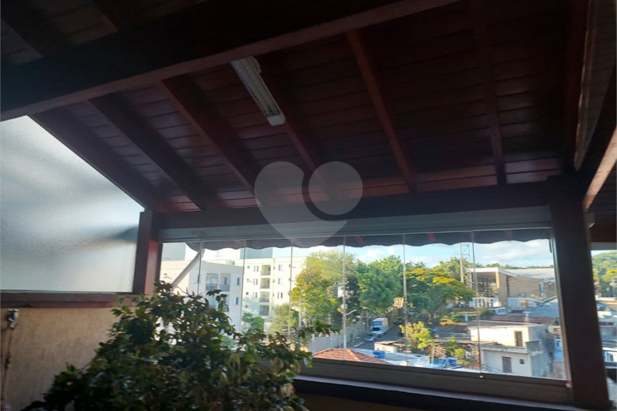 Casa à venda com 3 quartos, sendo 1 suíte, no condomínio Algarve Residencial, São Paulo - SP