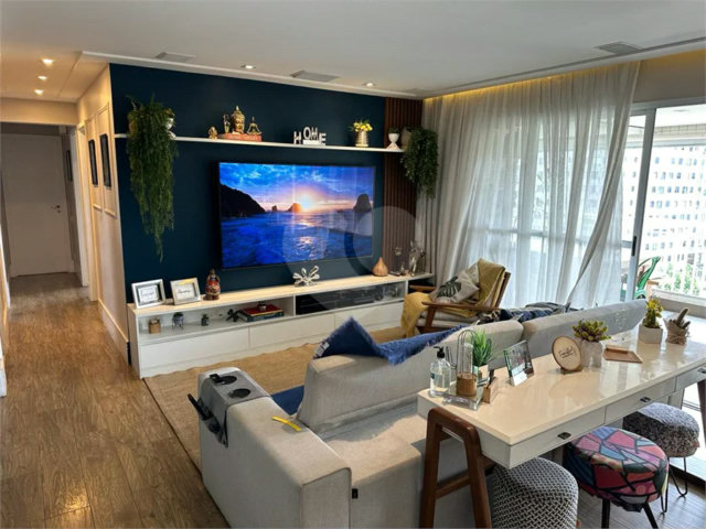 Apartamento à venda com 4 quartos, sendo 3 suítes,  em Jardim Marajoara, São Paulo, SP