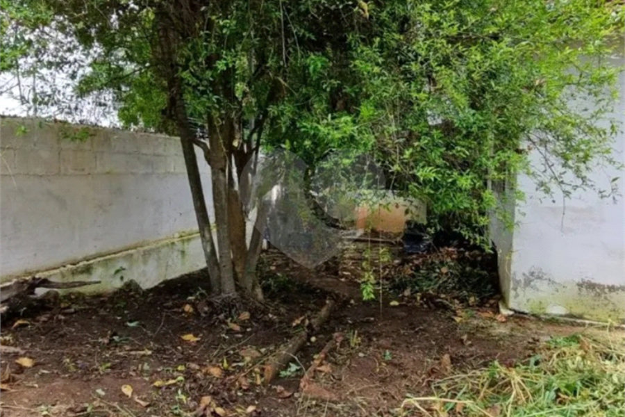 Terreno á Venda -Oportunidade Imperdível por R$ 550.000 -Chácara Inglesa-SP