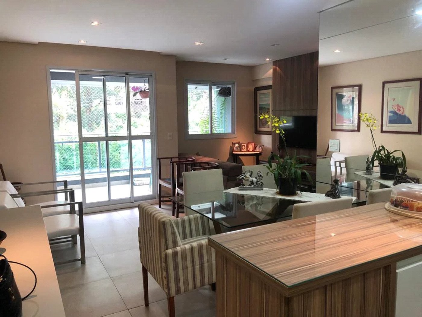 Apartamento à venda com 2 quartos, sendo 1 suíte, em Vila Andrade, São Paulo, SP