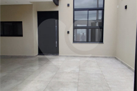 Casa à venda com 3 quartos, sendo 1 suíte, em Jardim Bom Sucesso, Indaiatuba, SP