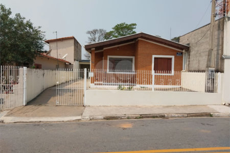 Casa à venda com 3 quartos em Vila Bossi, Louveira, SP