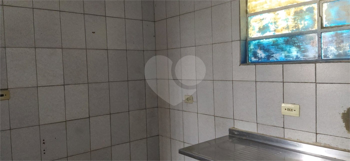 Chácara à venda com 5 quartos, sendo 1 suíte, em Estância São Luís, Suzano, SP