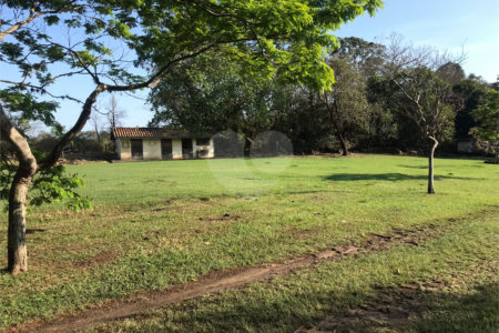 Sítio à venda com 6 quartos, sendo 1 suíte, em Sítio Santa Terezinha, Salto, SP