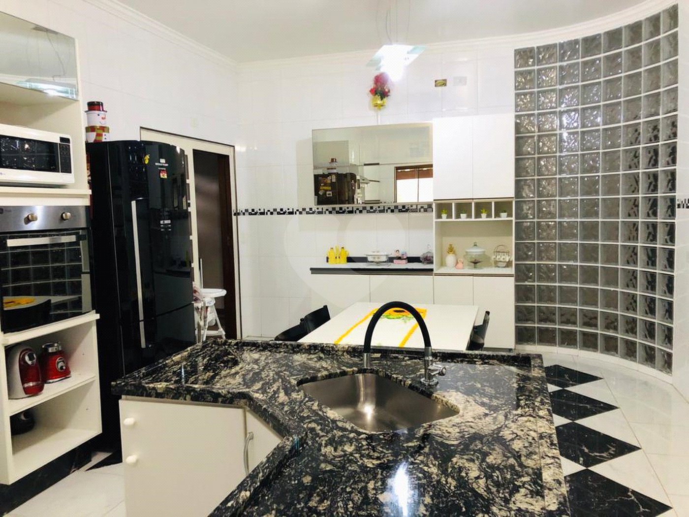 Casa Térrea à venda com 3 quartos, sendo 1 suíte, em Serra da Cantareira, Mairiporã, SP
