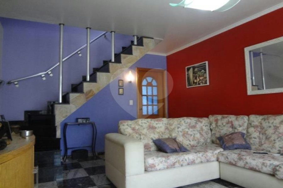 Sobrado à venda com 3 quartos, sendo 1 suíte,  em Santana, São Paulo, SP