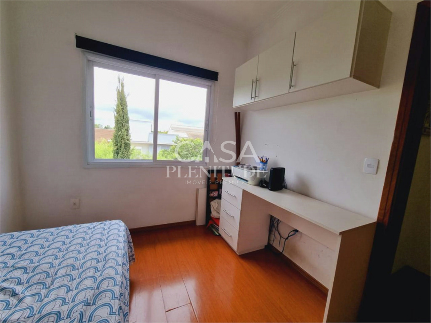 Sobrado à venda com 3 quartos, sendo 1 suíte, em Parque Residencial Villa dos Inglezes, Sorocaba, SP