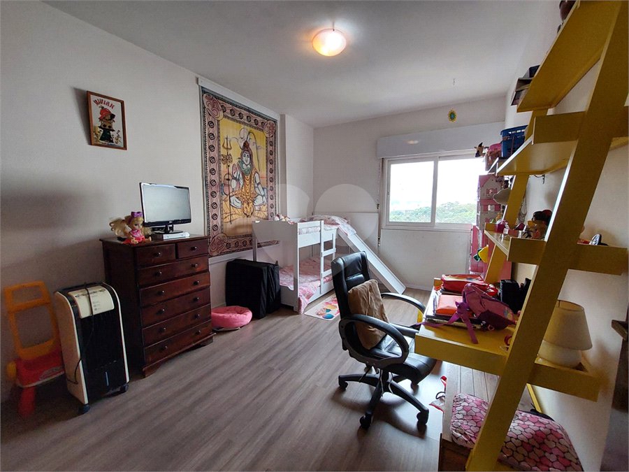 Apartamento à venda com 3 quartos, sendo 1 suíte, em Perdizes, São Paulo, SP
