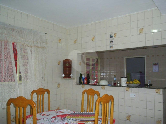 Casa à venda com 3 quartos em Vila Galvão, Guarulhos, SP