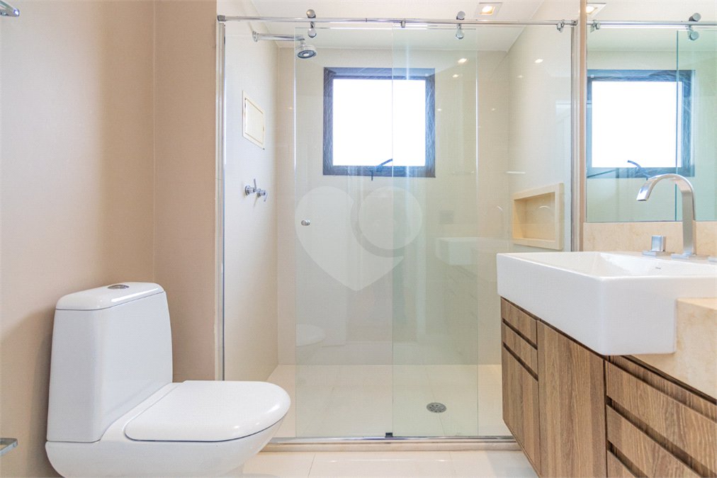 Apartamento à venda com 3 suítes em Granja Julieta, São Paulo, SP