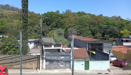Sobrado à venda com 2 quartos, sendo 1 suíte,  em Vila Clarice, São Paulo, SP