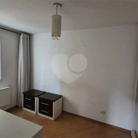 Apartamento à venda com 3 quartos, sendo 1 suíte, em Vila Campestre, São Paulo, SP