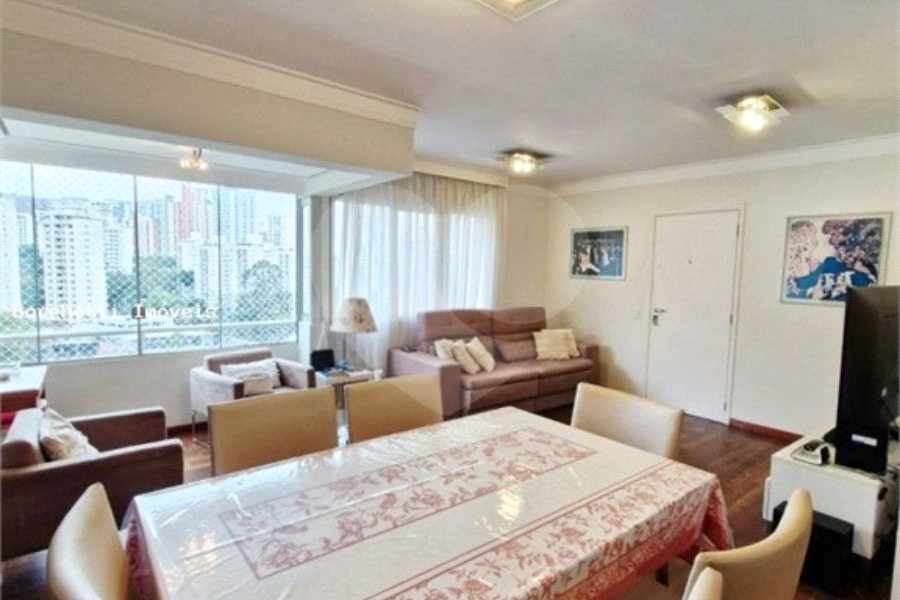 Apartamento à venda com 3 quartos, sendo 1 suíte, em Morumbi, São Paulo, SP