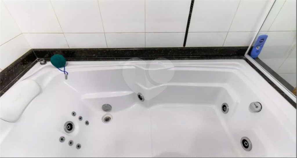Sobrado à venda com 3 quartos, sendo 1 suíte, em Tremembé, São Paulo, SP