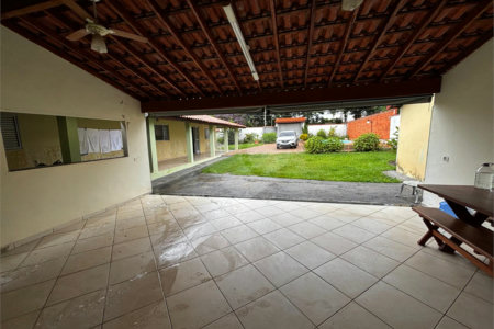 Casa à venda com 4 quartos, sendo 2 suítes, no condomínio Zuleika Jabour, Salto - SP