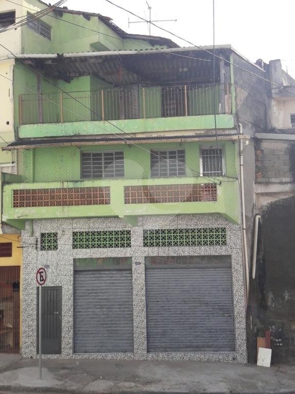 Prédio à venda com 5 quartos, sendo 1 suíte, em Vila Romero, São Paulo, SP