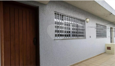 Sobrado à venda com 2 quartos, sendo 1 suíte,  em Vila Brasilina, São Paulo, SP