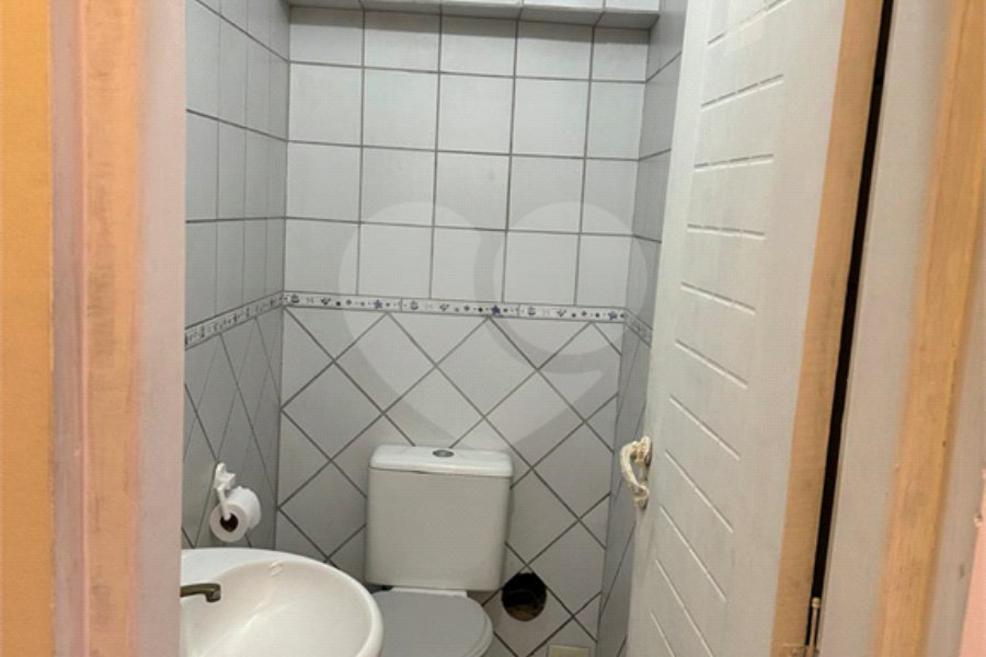 Sobrado à venda com 7 quartos, sendo 2 suítes,  em Lauzane Paulista, São Paulo, SP