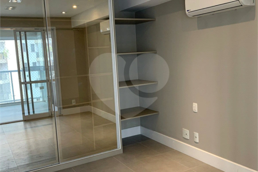 Apartamento à venda com 1 quarto em Mooca, São Paulo, SP
