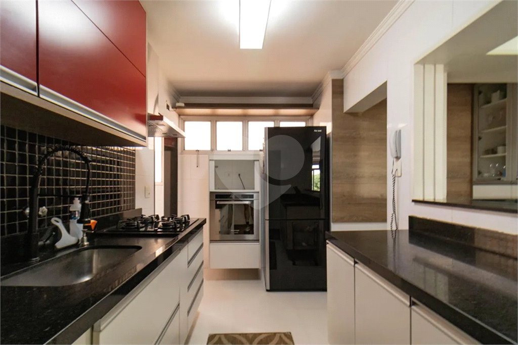 Apartamento à venda com 3 quartos em Vila Pompéia, São Paulo, SP