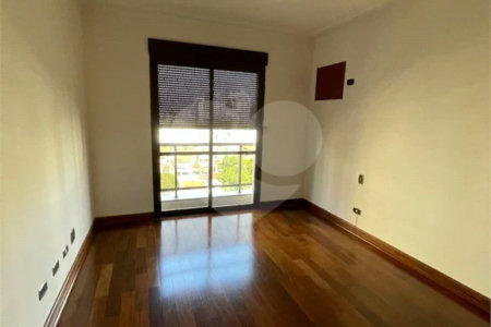 Apartamento à venda com 4 quartos, sendo 3 suítes,  em Santana, São Paulo, SP