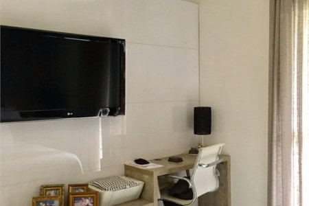 Apartamento à venda com 3 suítes em Vila Suzana, São Paulo, SP