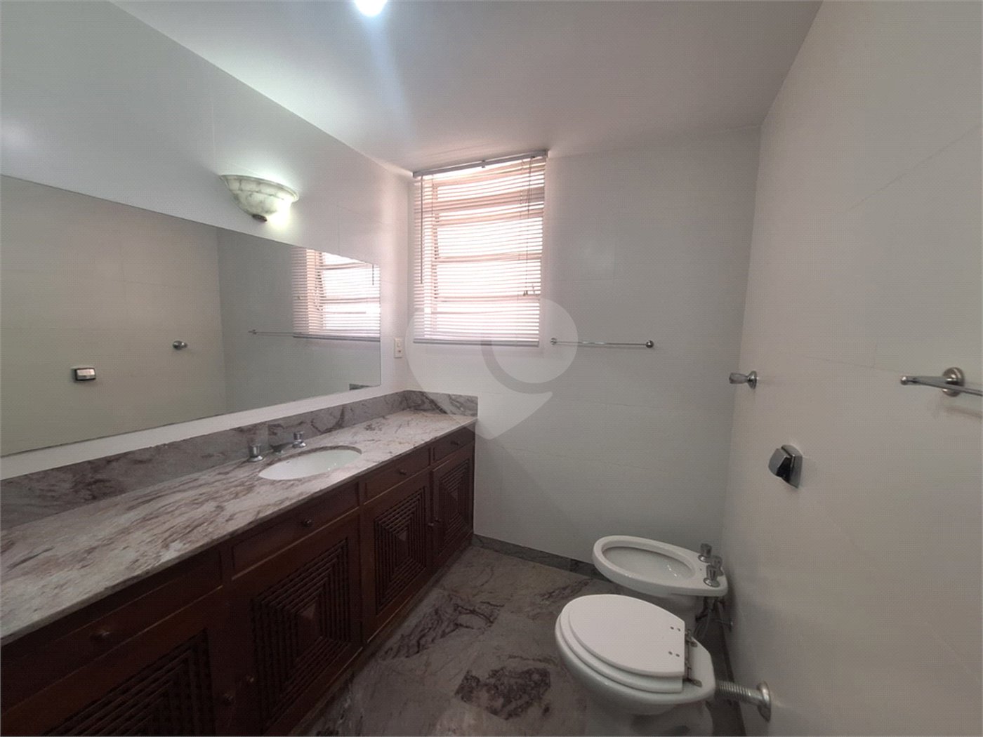 Apartamento à venda com 3 quartos, sendo 1 suíte, em Tijuca, Rio de Janeiro, RJ