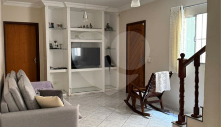 Casa à venda com 3 quartos, sendo 1 suíte,  em Vila Constança, São Paulo, SP