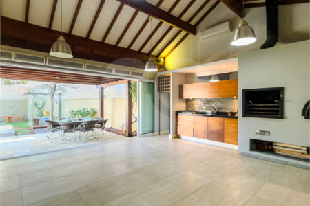 Casa à venda com 4 suítes no condomínio Villa Borghese, Indaiatuba - SP