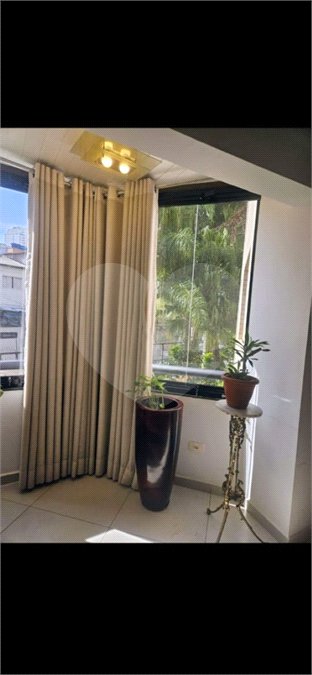 Apartamento à venda com 3 quartos, sendo 1 suíte, em Santana, São Paulo, SP